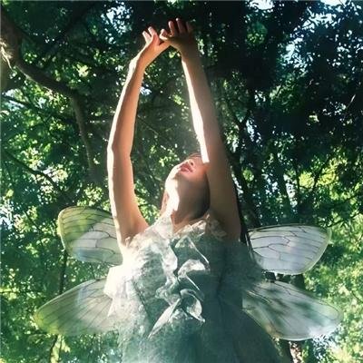 雪尽逢青山替师报恩护孤雌